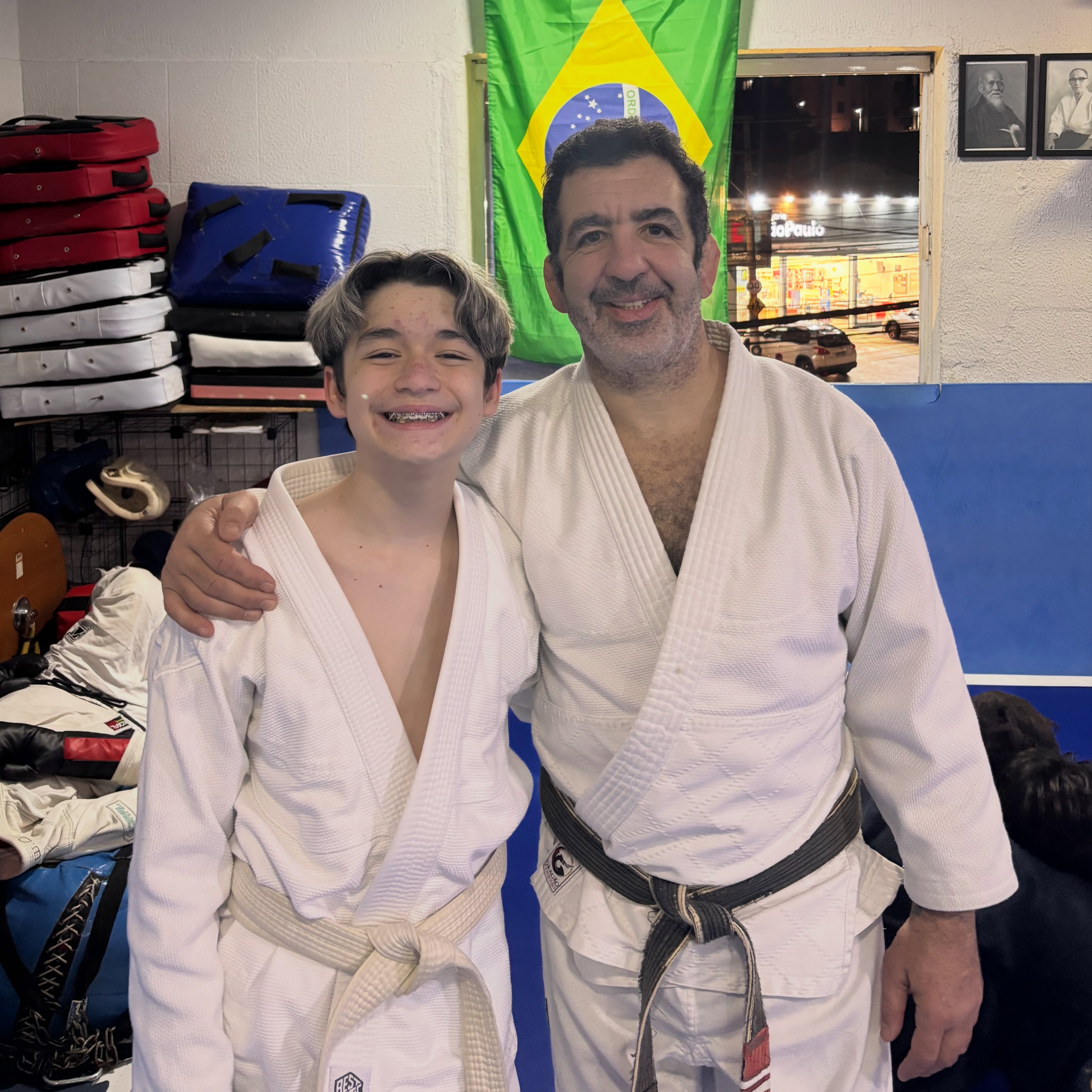 Em melhor companhia 🥋🙏
@paocommanteigalolo
#constantinojiujitsu
#espacodojo